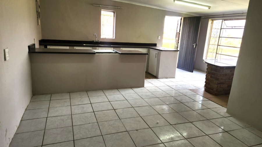 1 Bedroom Property for Sale in Krokodildrift A H North West